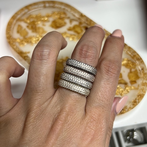 Sterling silver pave square ring, 4 count - Picture 3 of 8